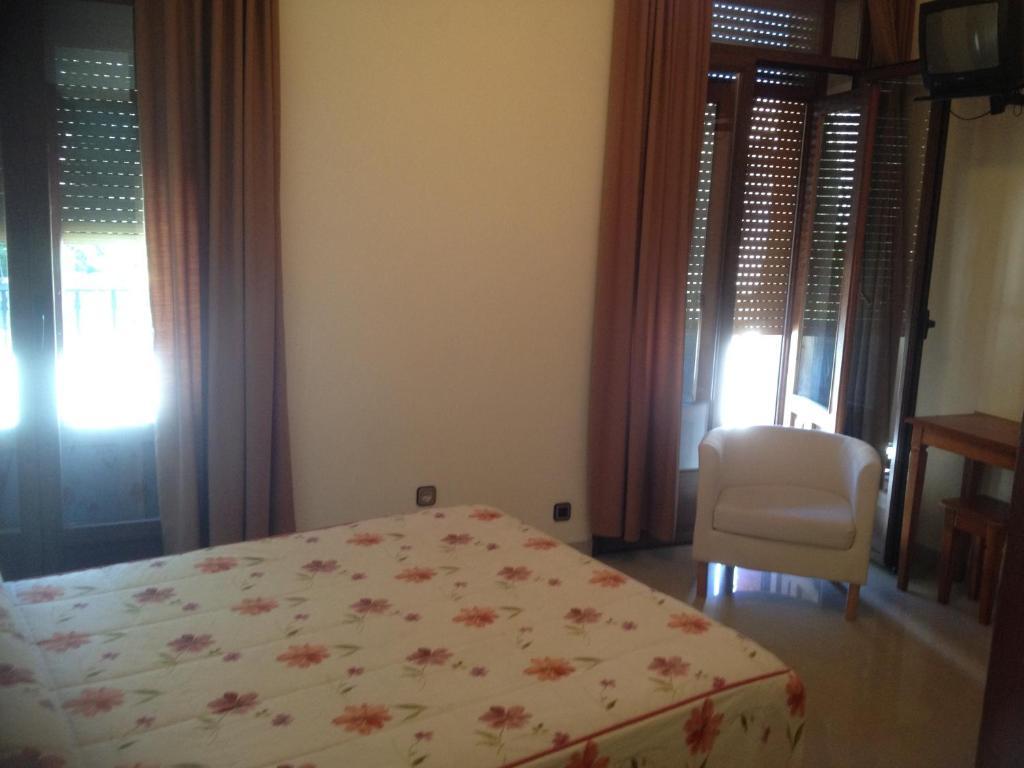 Hostal Cervantes Valdemoro Camera foto